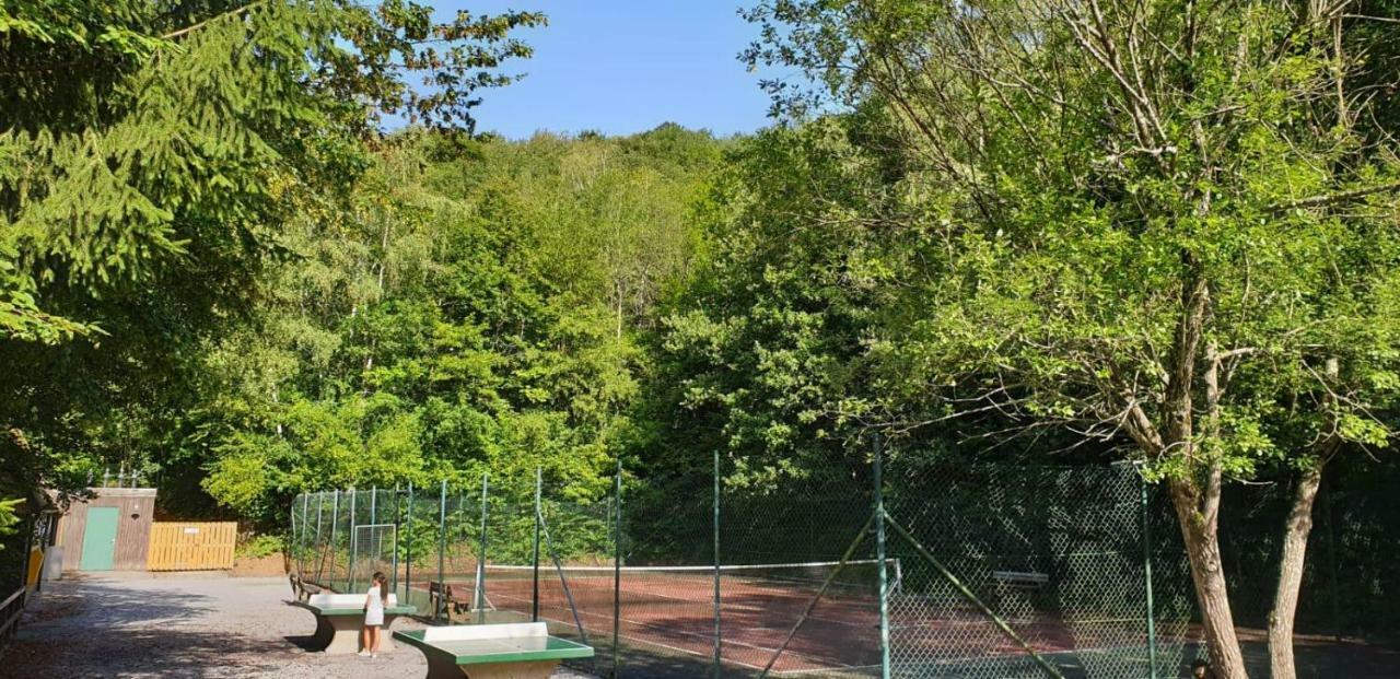 Het Boshuisje In Durbuy Villa Exteriör bild